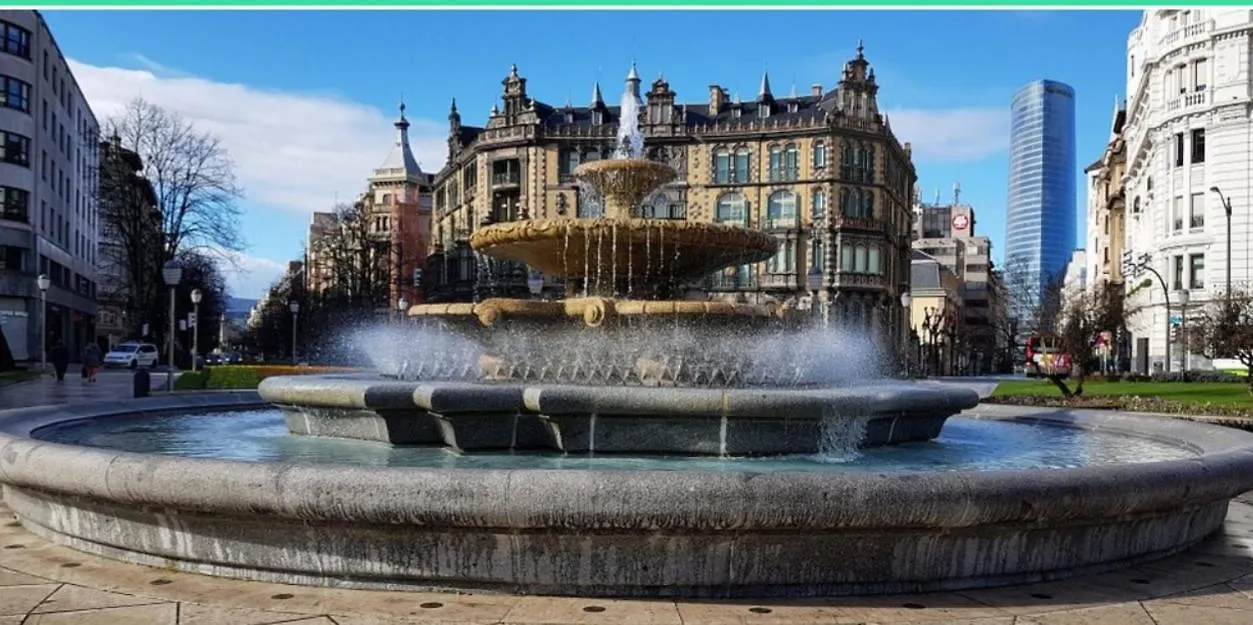 Homestay A 5 Minutos Andando Del Casco Viejo, Ayuntamiento, Plaza Circular Y Gran Via De Bilbao Y Proximo A Las 2 Lineas De Metro